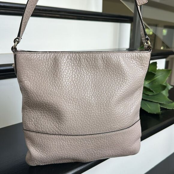 Kate Spade Soft Pebbled Leather Crossbody Shoulder Bag – Neutral Taupe - Picture 4 of 9